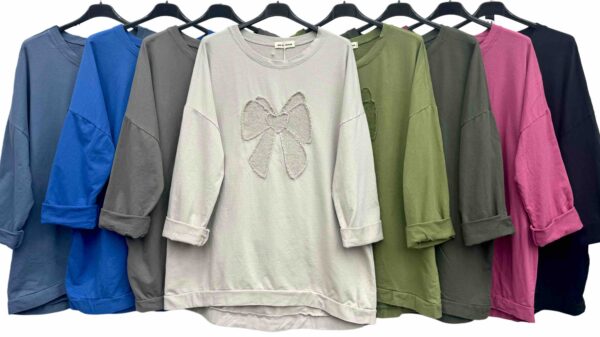 Bluzy damskie (uniwersalny/6szt) Biust do 150cm, biodra do 150cm, długość przód 75cm, tył 80cm. Bawełna